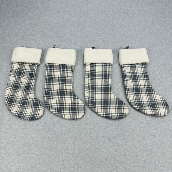 Holiday Home Christmas Farmhouse Stocking Set of 4 Gray Plaid White Sherpa Cuff - Picture 1 of 6